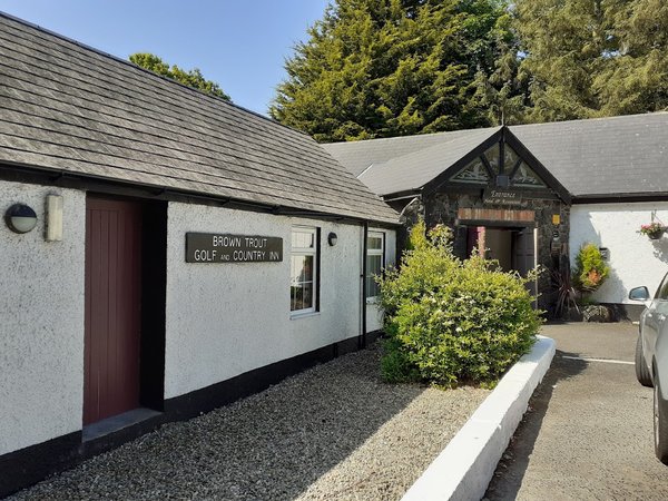Brown Trout Golf & Country Inn