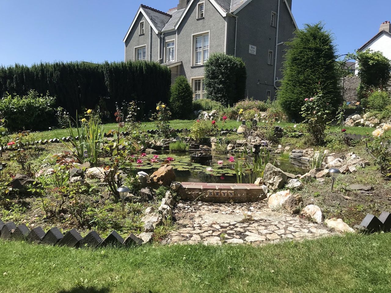Bryn Guest House