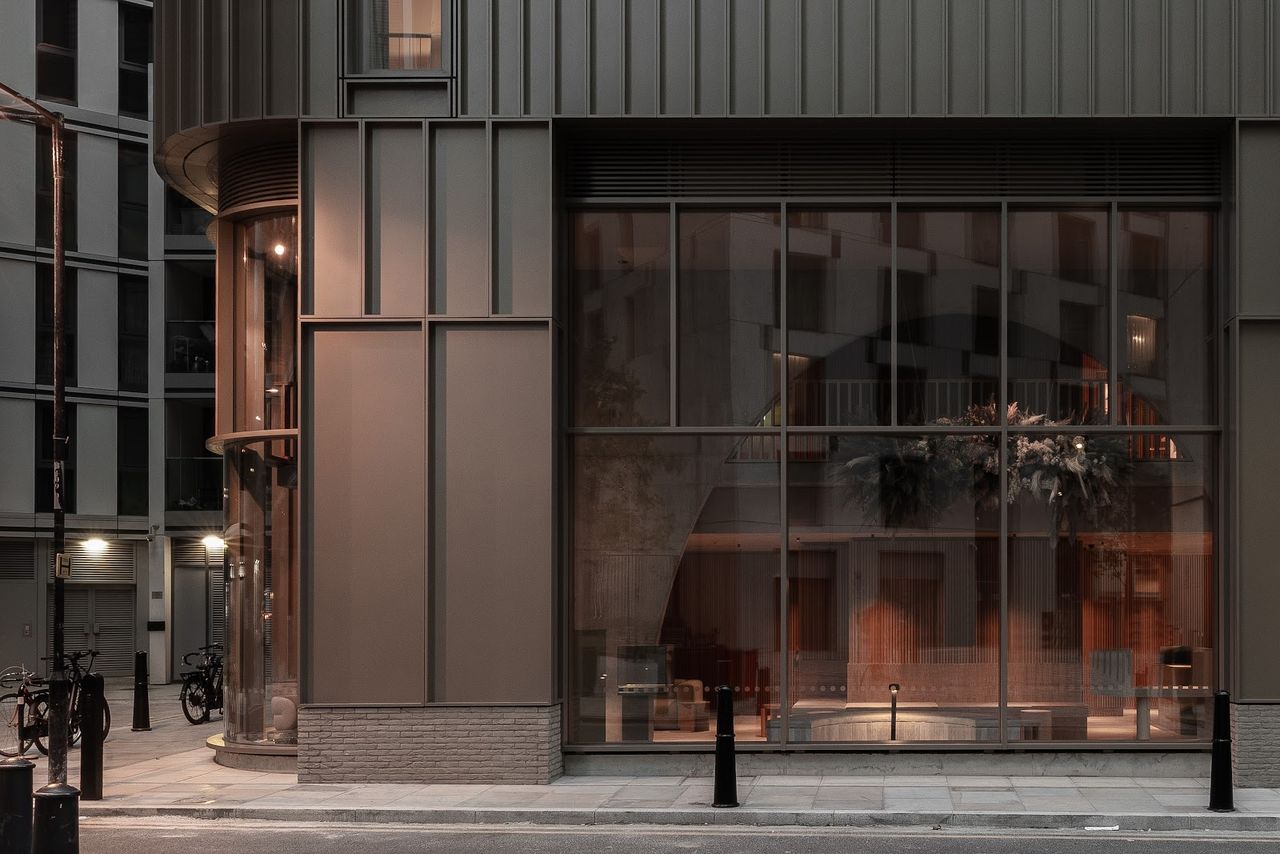 Buckle Street Studios by Locke Aldgate