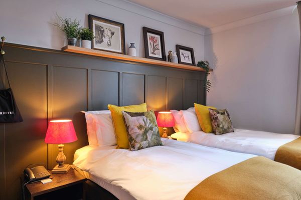 Bulls Head Hotel