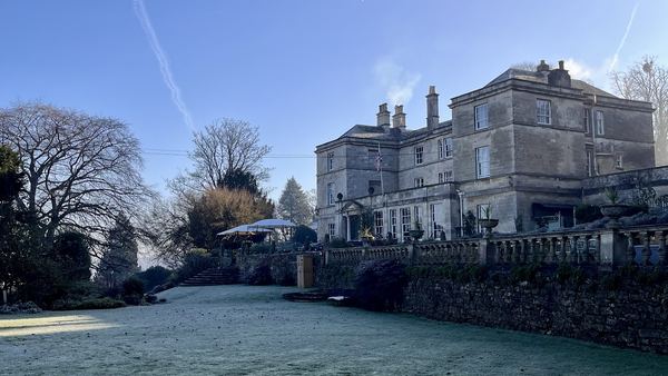 Burleigh Court Hotel