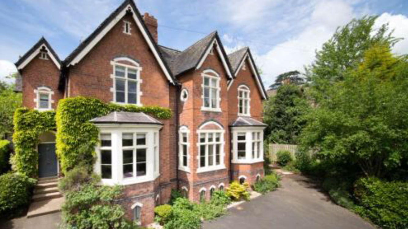 Burleigh House B and B