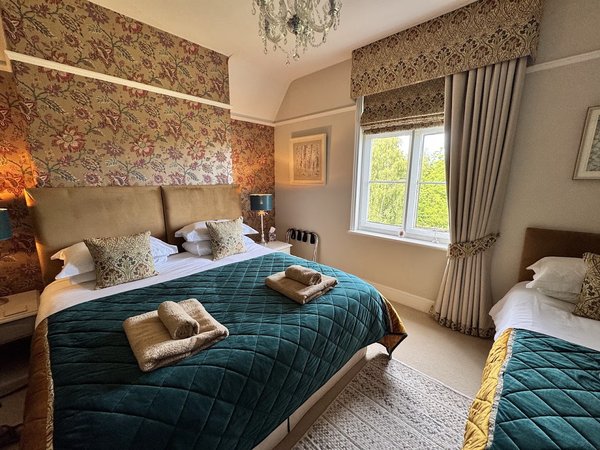 Burleigh House B and B