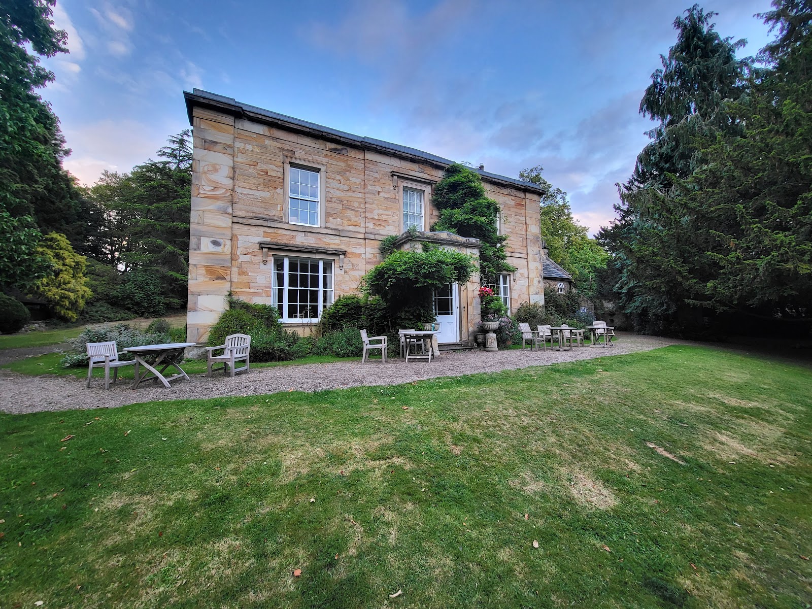 Burnhopeside Hall