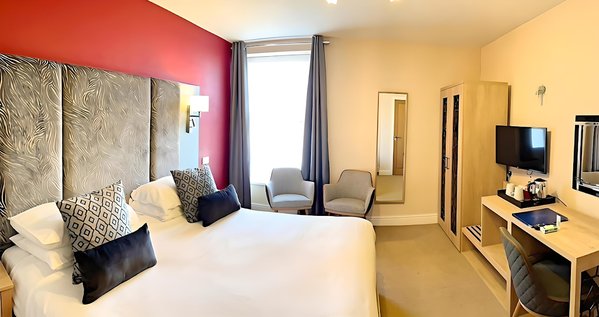 Caerwylan Hotel