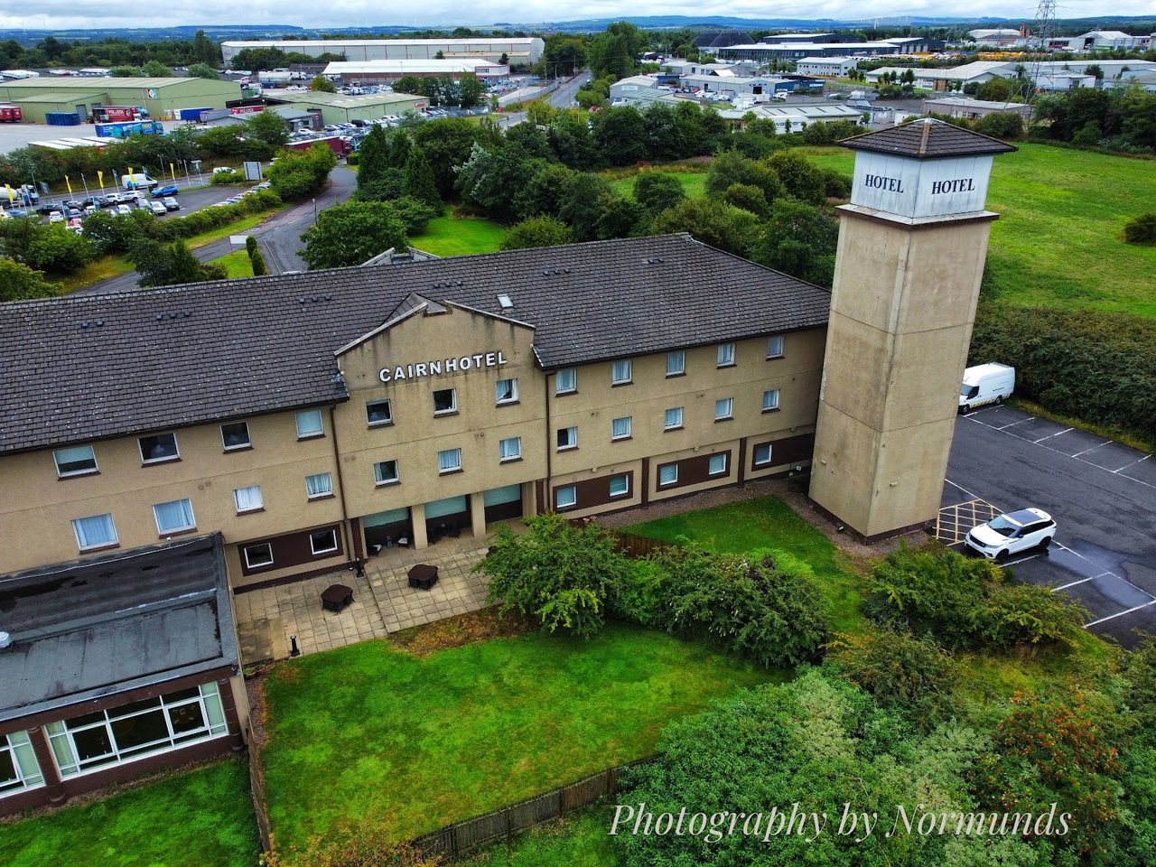 Cairn Hotel