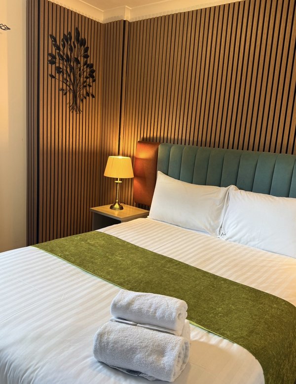 Caledonia Hotel