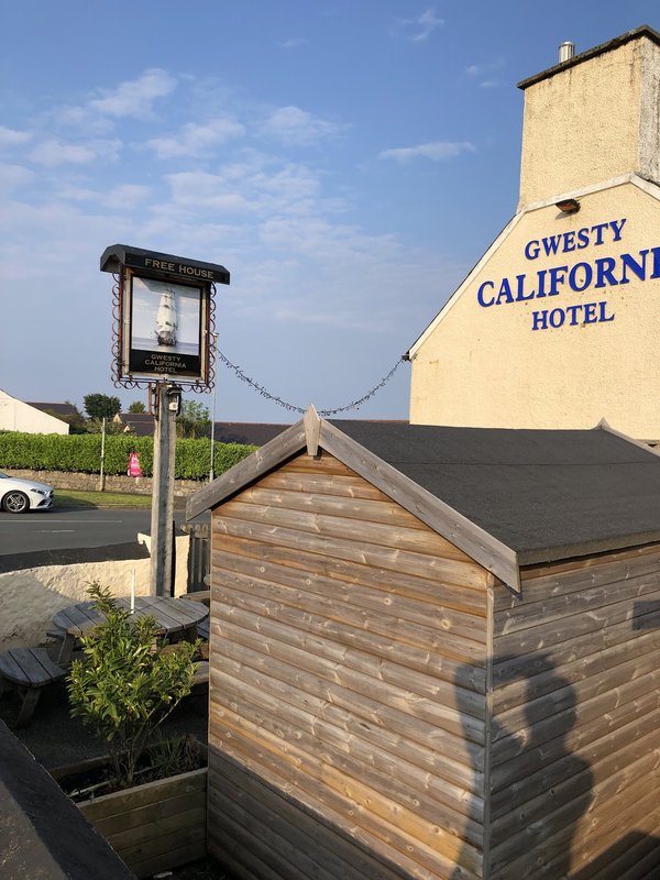California Hotel