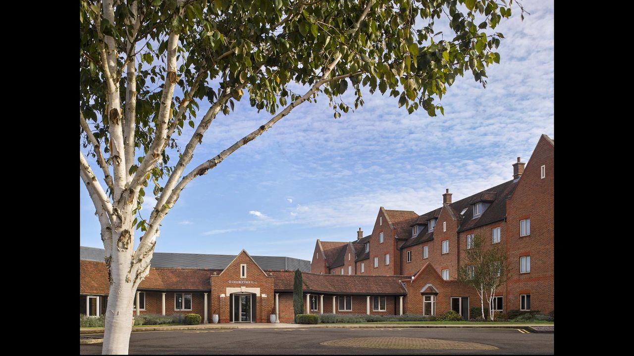 Cambridge Belfry Hotel & Spa