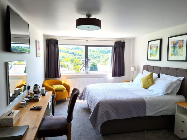 Camden Lodge B&B and Cottage Brecon
