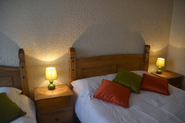 Camelot Hotel - Couples Only
