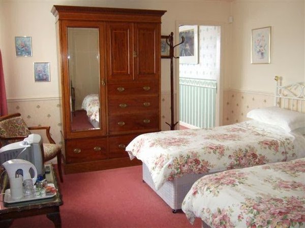 Cameron Court Hotel