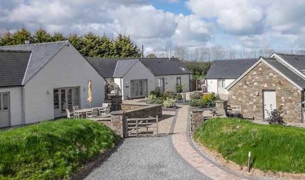 Canaston Oaks B&B