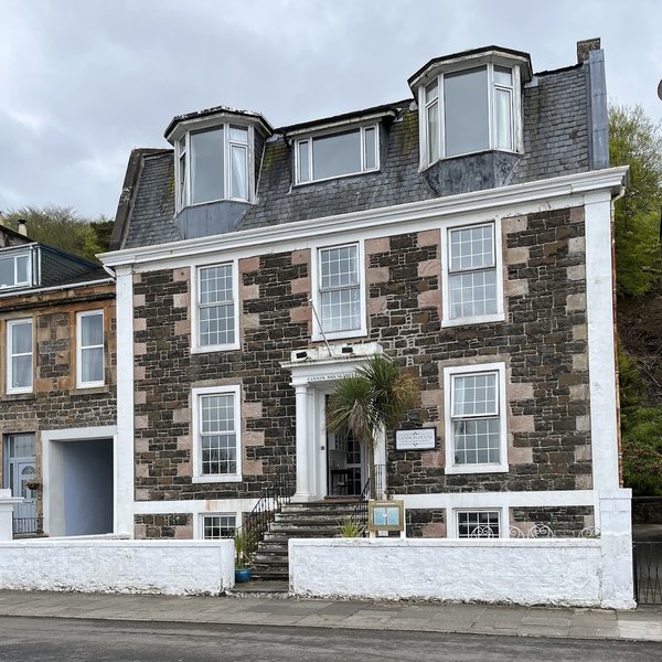 Cannon House Hotel