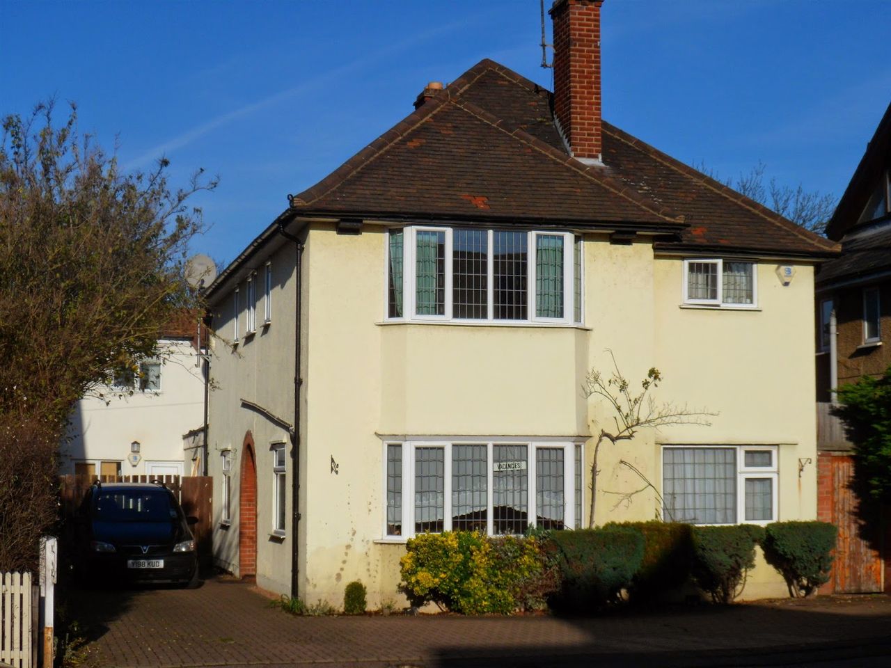 Carlton Lodge