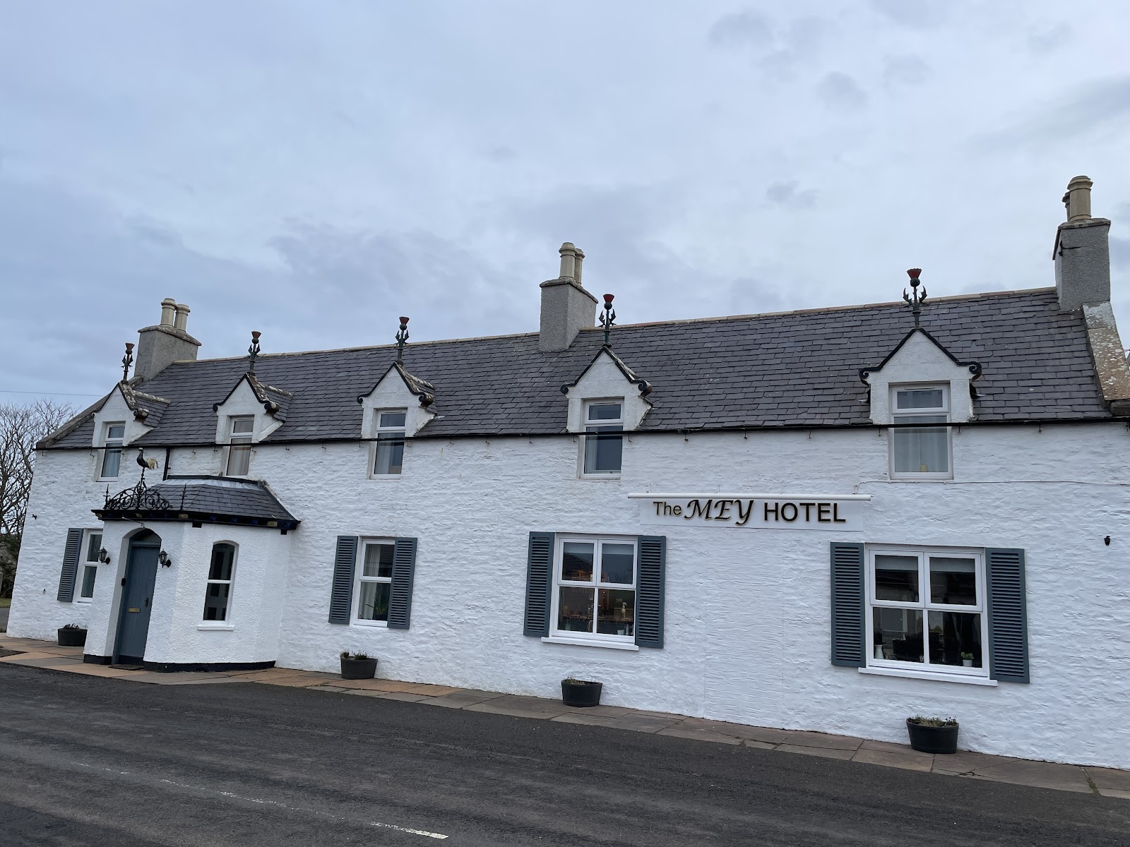 Castle Arms Hotel