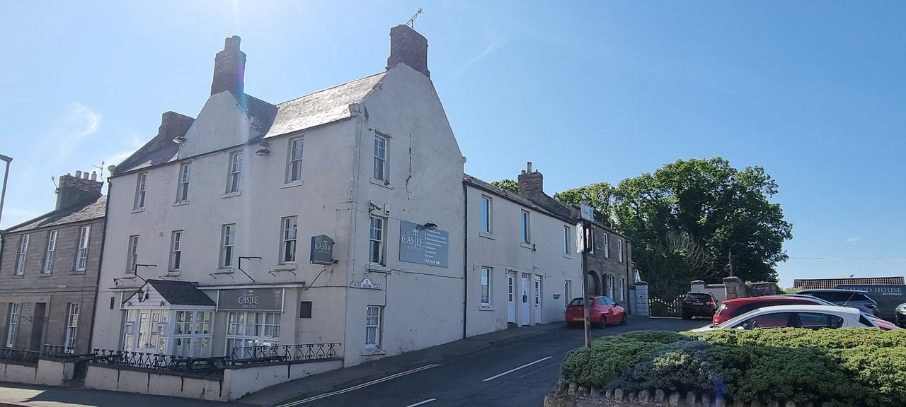 Castle Hotel