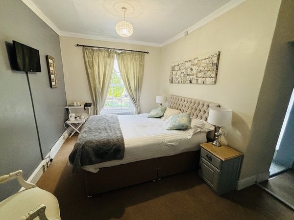 Castle Lodge Hotel