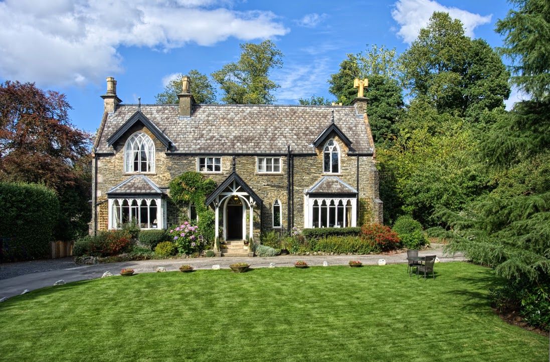 Cedar Manor