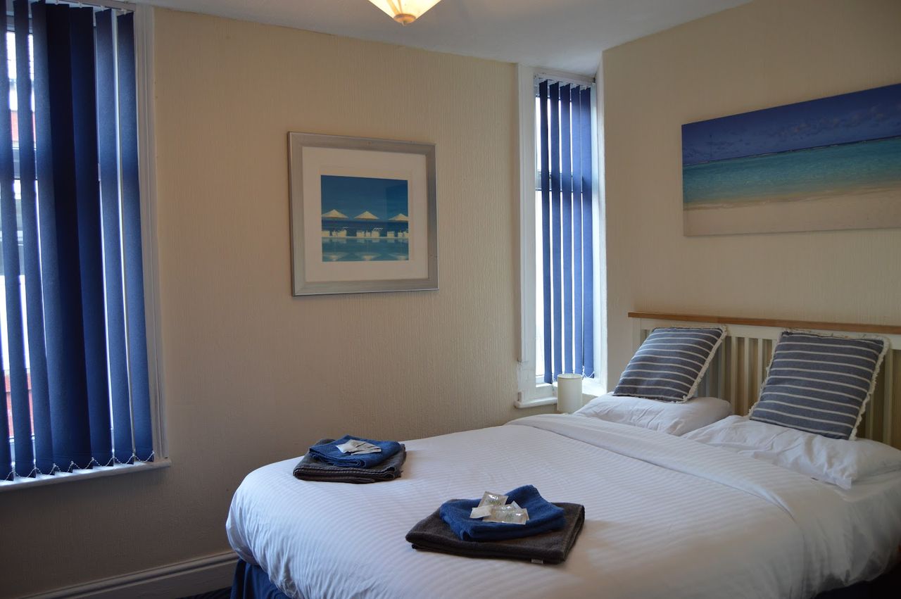Central Cove Guesthouse