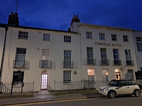 Central Hotel Cheltenham by Roomsbooked