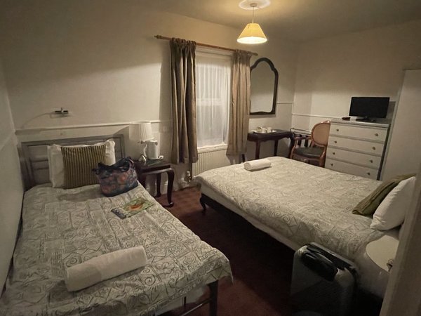 Chad Hill Hotel