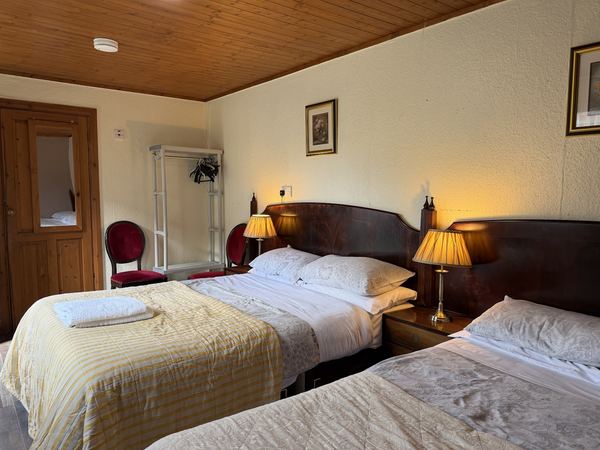 Charde Guest House
