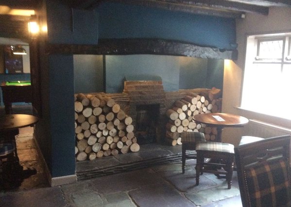 Chequers Country Inn