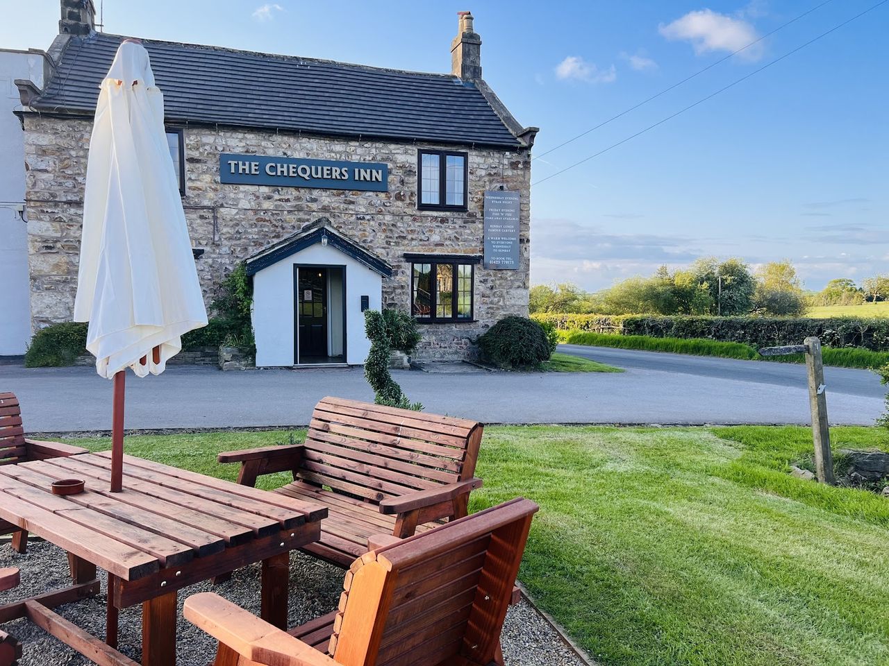 Chequers Inn