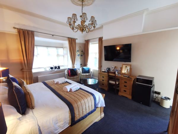Chester Court Hotel