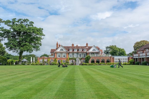 Chewton Glen Hotel - an Iconic Luxury Hotel