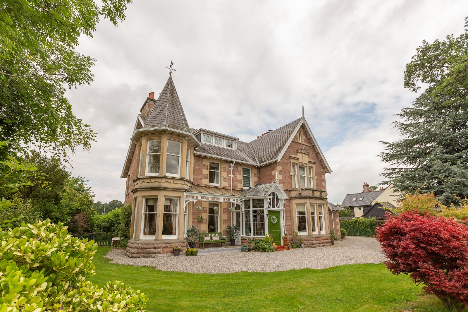 Chrialdon House