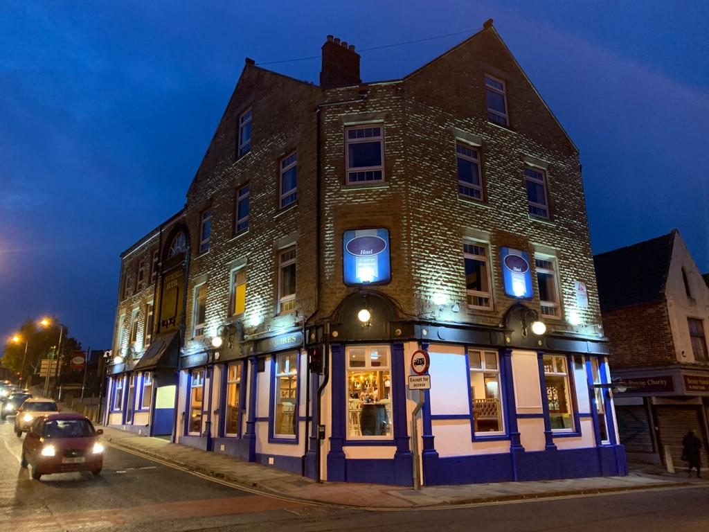 Churchills Hotel