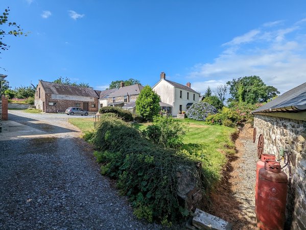Cilwen Country House Bed and Breakfast