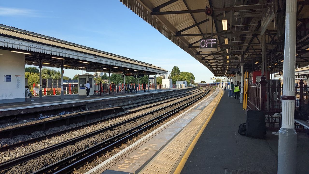 Clapham Junction Central