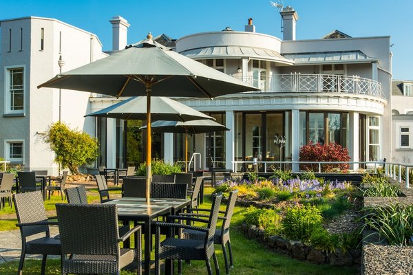 Cliffden Hotel