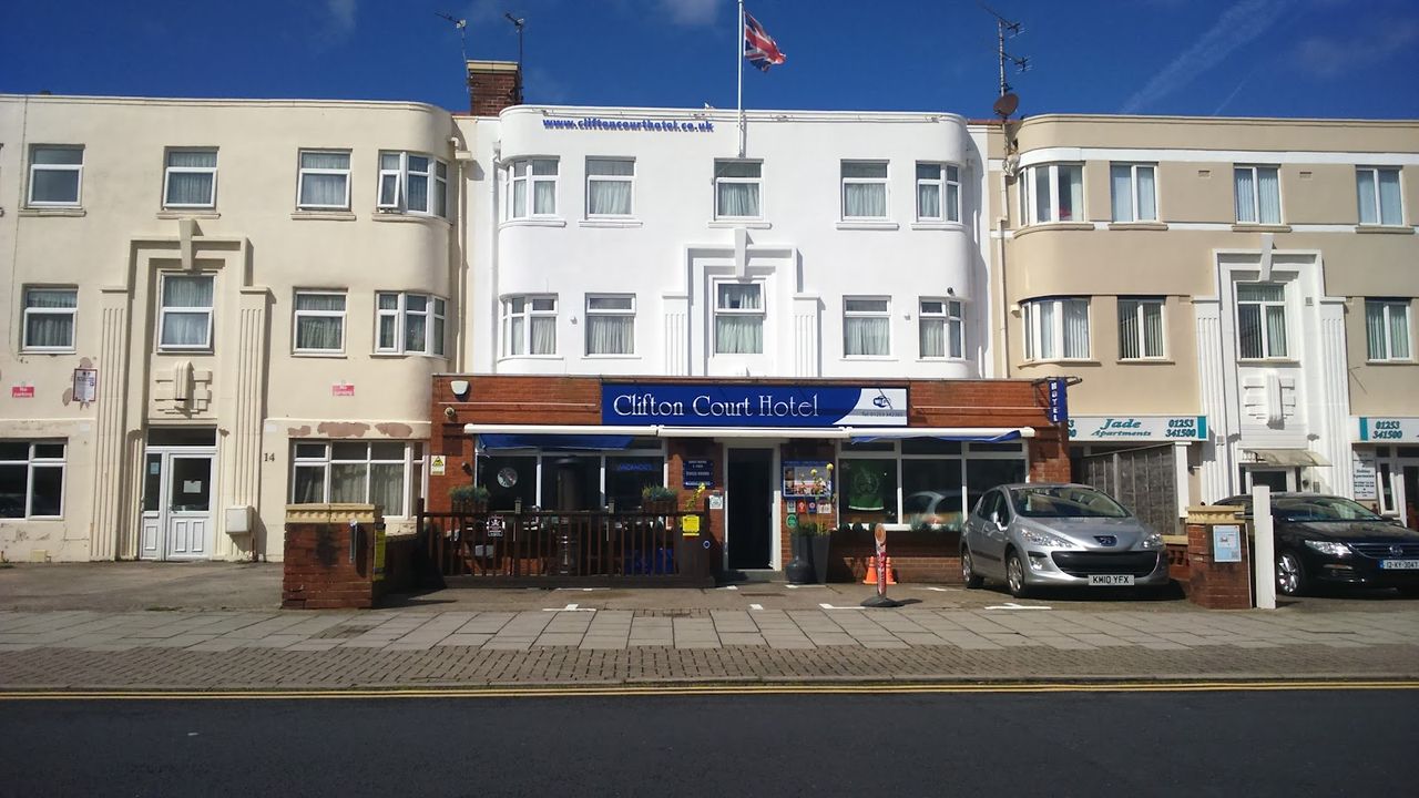 Clifton Court Hotel