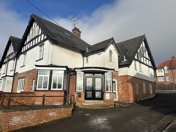 Clifton Lodge Hotel