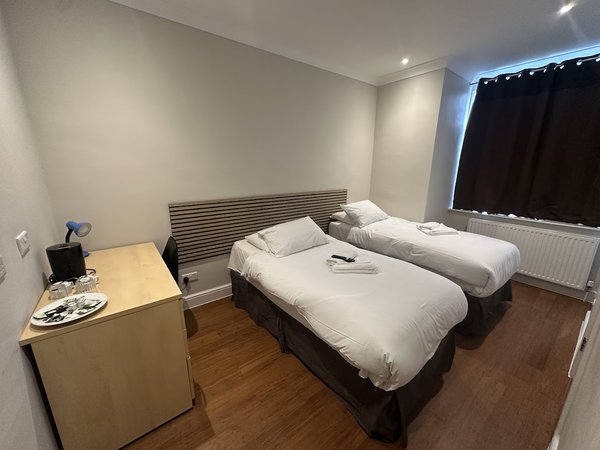 Clifton Lodge Hotel
