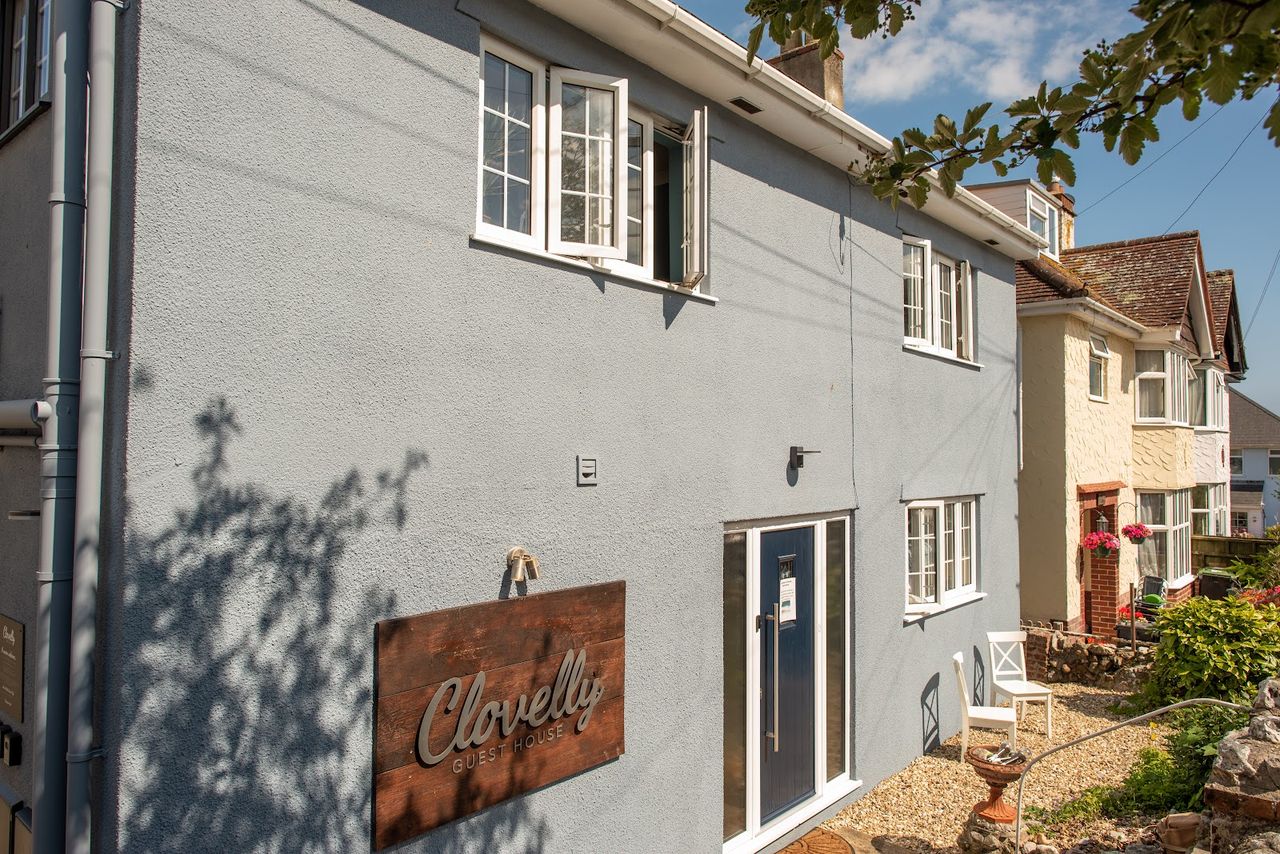 Clovelly Guest House