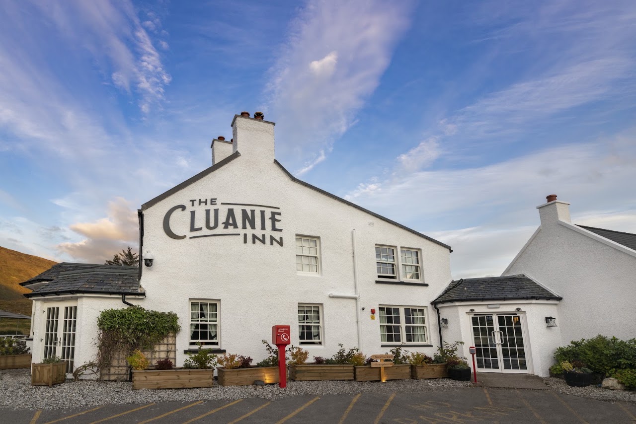 Cluanie Inn