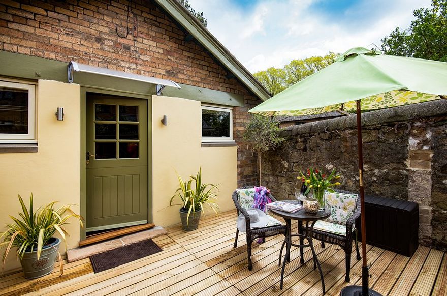 Coach House B & B
