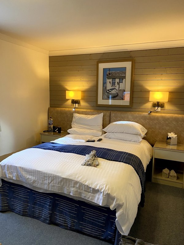 Cobo Bay Hotel