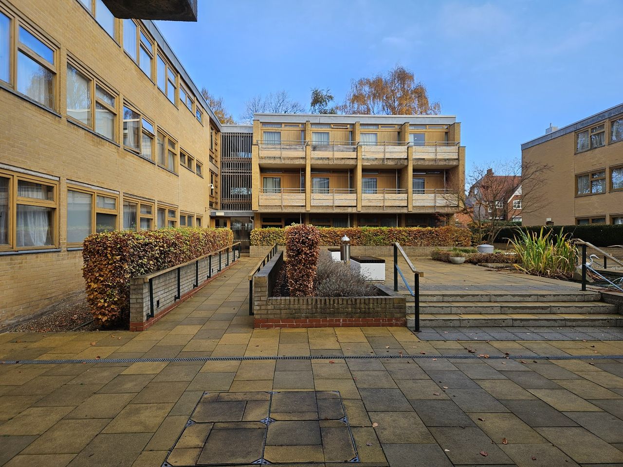College Court