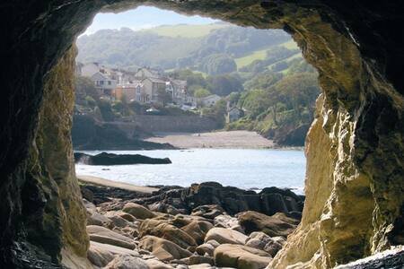 Combe Martin - Stylish Seaside Apartment