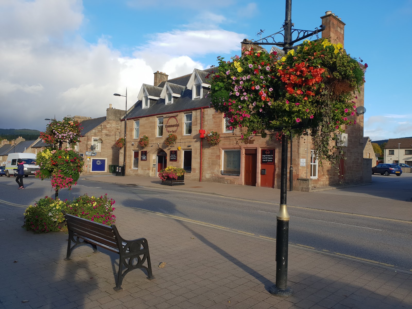 Commercial Hotel