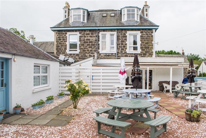 Comrie Hotel
