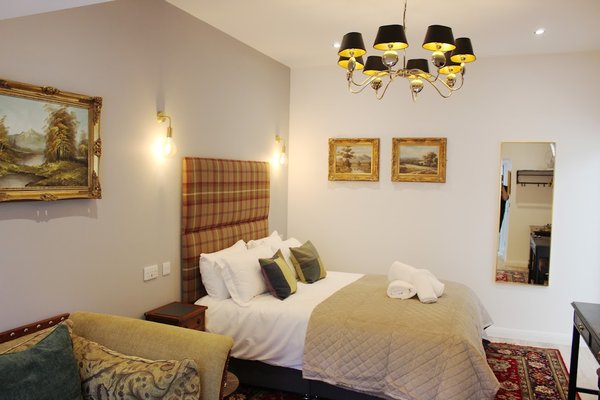 Conon Hotel