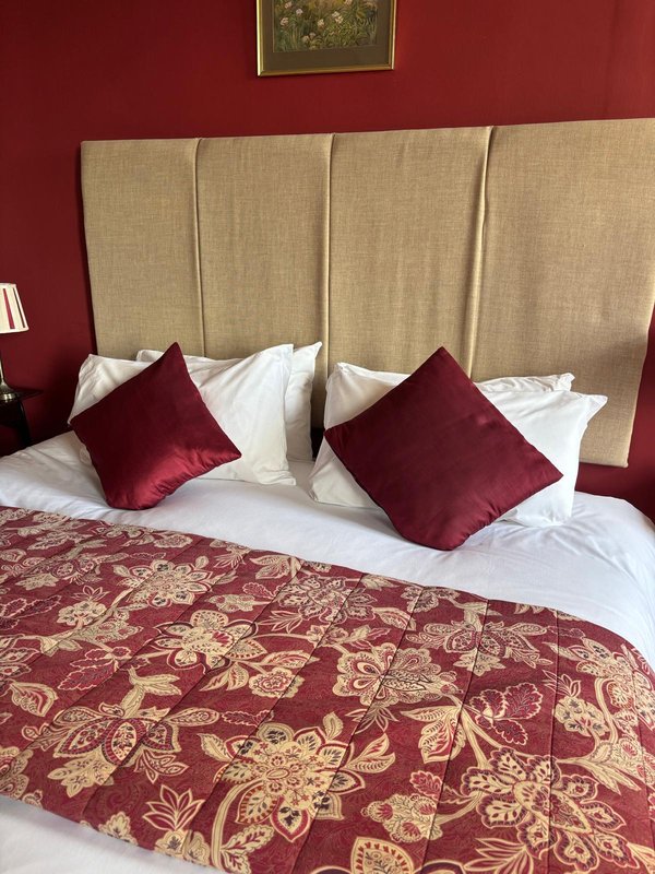Corse Lawn House Hotel