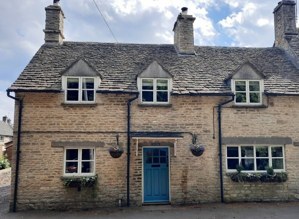 Cotswold Cottage Bed & Breakfast